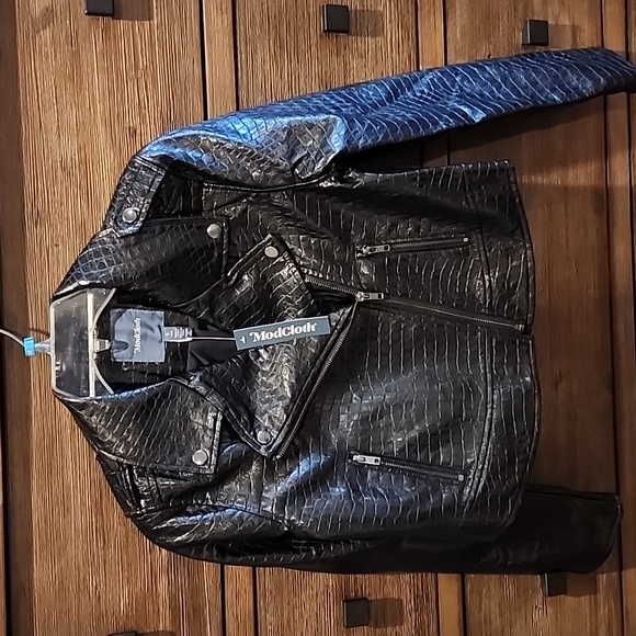Modcloth | Jackets & Coats | Modcloth Crocodile Crop Jacket | Poshmark